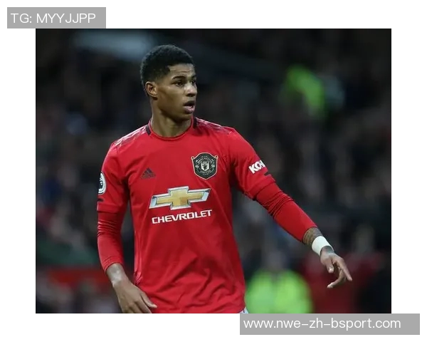 曼联转会“冻结”传闻曝光:一月份不会有大动作?另一笔潜在交易或成焦点